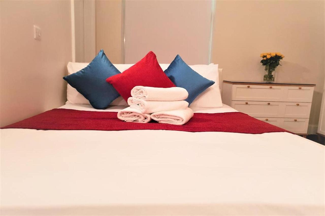 The King William Hotel Лондон Экстерьер фото