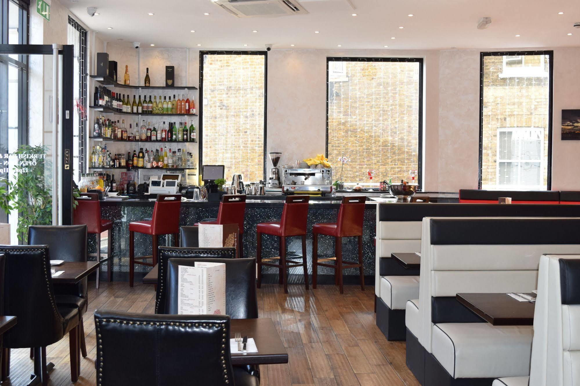 The King William Hotel Лондон Экстерьер фото